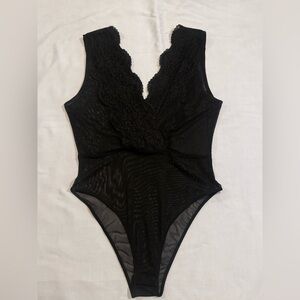 Zara Trafaluc Black Lace Mesh Bodysuit Sheer Plunge – Size S